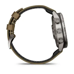 MARQ Adventurer (Gen 2)010-02648-31<Garmin Outlet