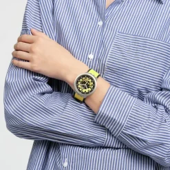Big Bold IronySB07S109 - BOLDEN YELLOW<Swatch Best