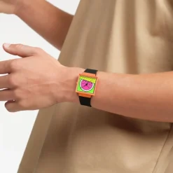 Breaks Free X Keith HaringSO34Z101 - BREAKS TIME<Swatch Best